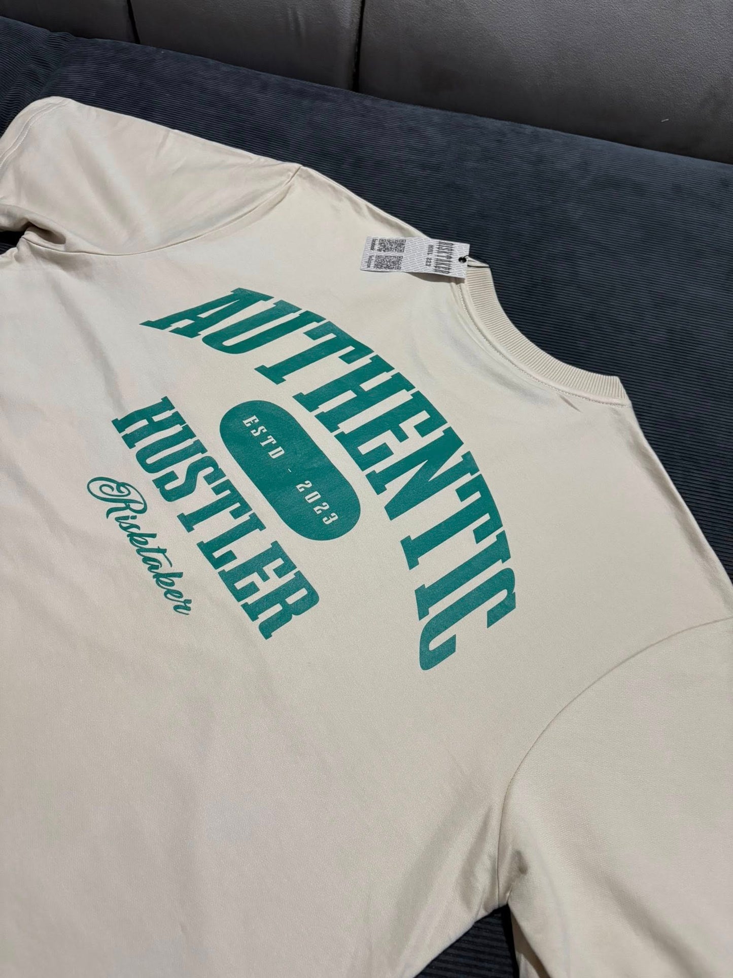 RISKTAKER "Authentic Hustler" Shirt (Cream)